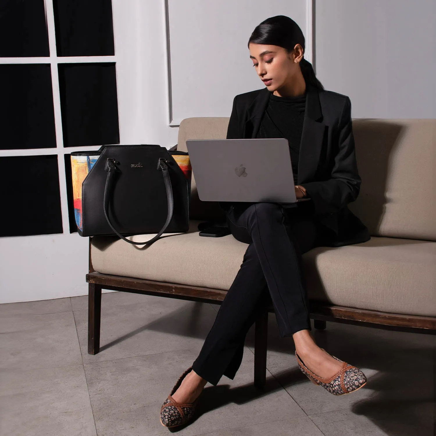 Abstract Amaze Classic Business Bag