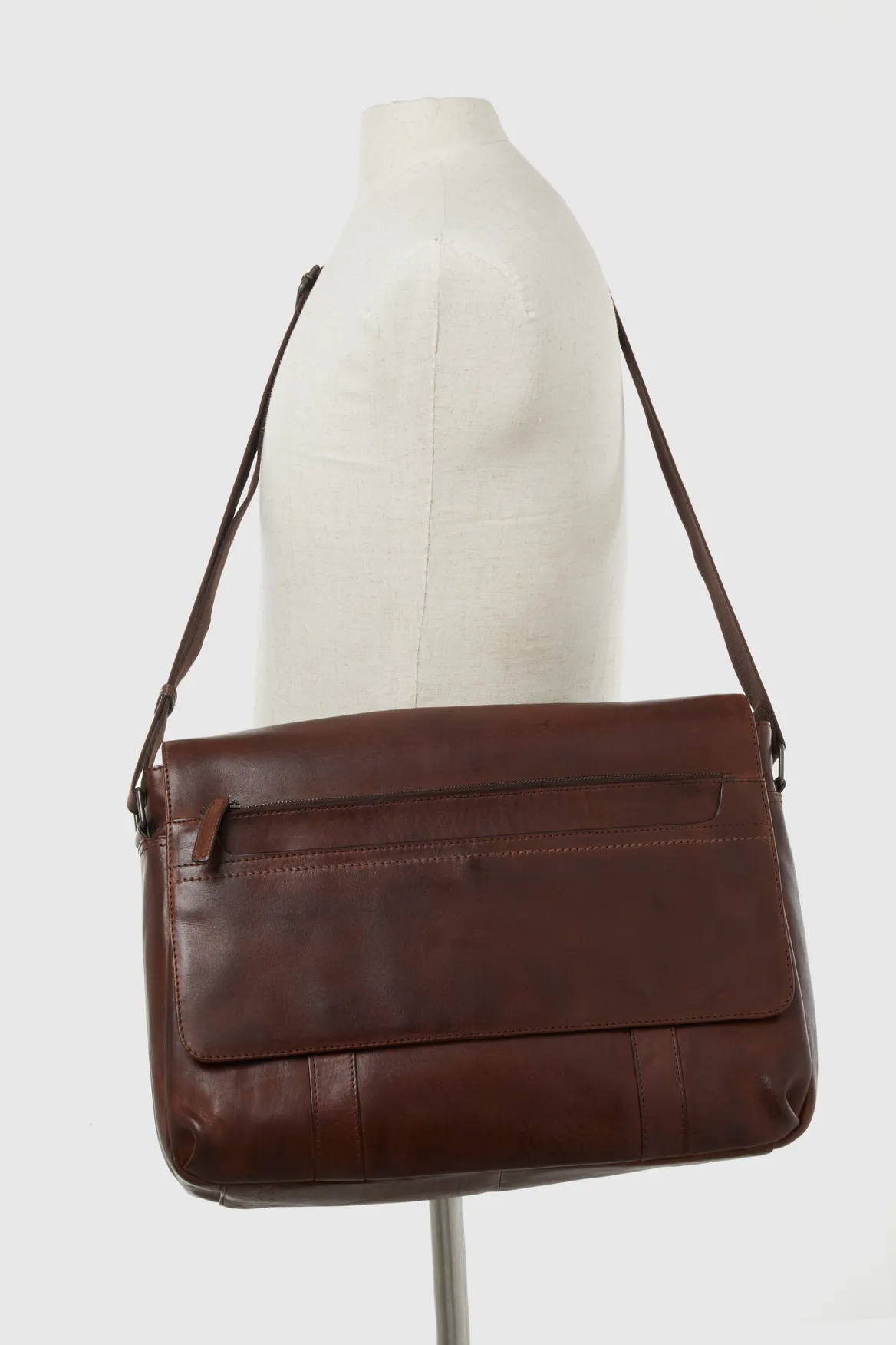 Angus Leather Satchel