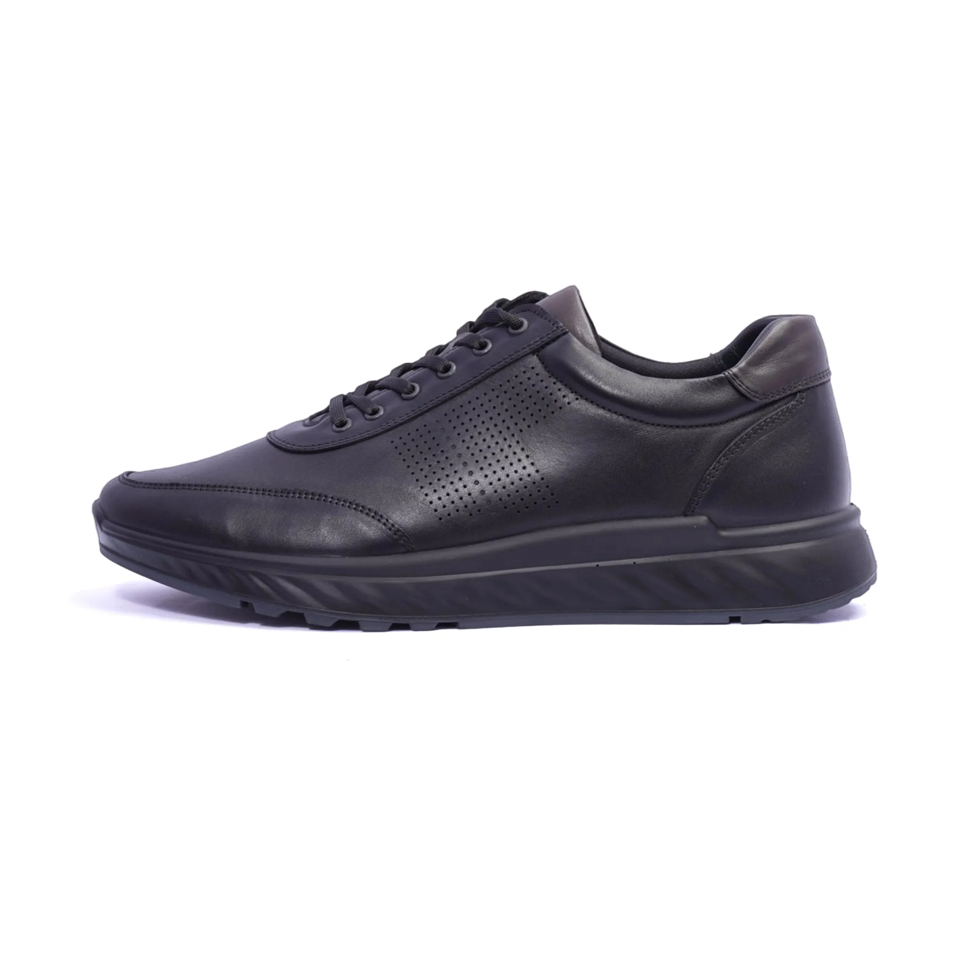 Comfort Plus Classic Pair Lace-Up Sneakers Black