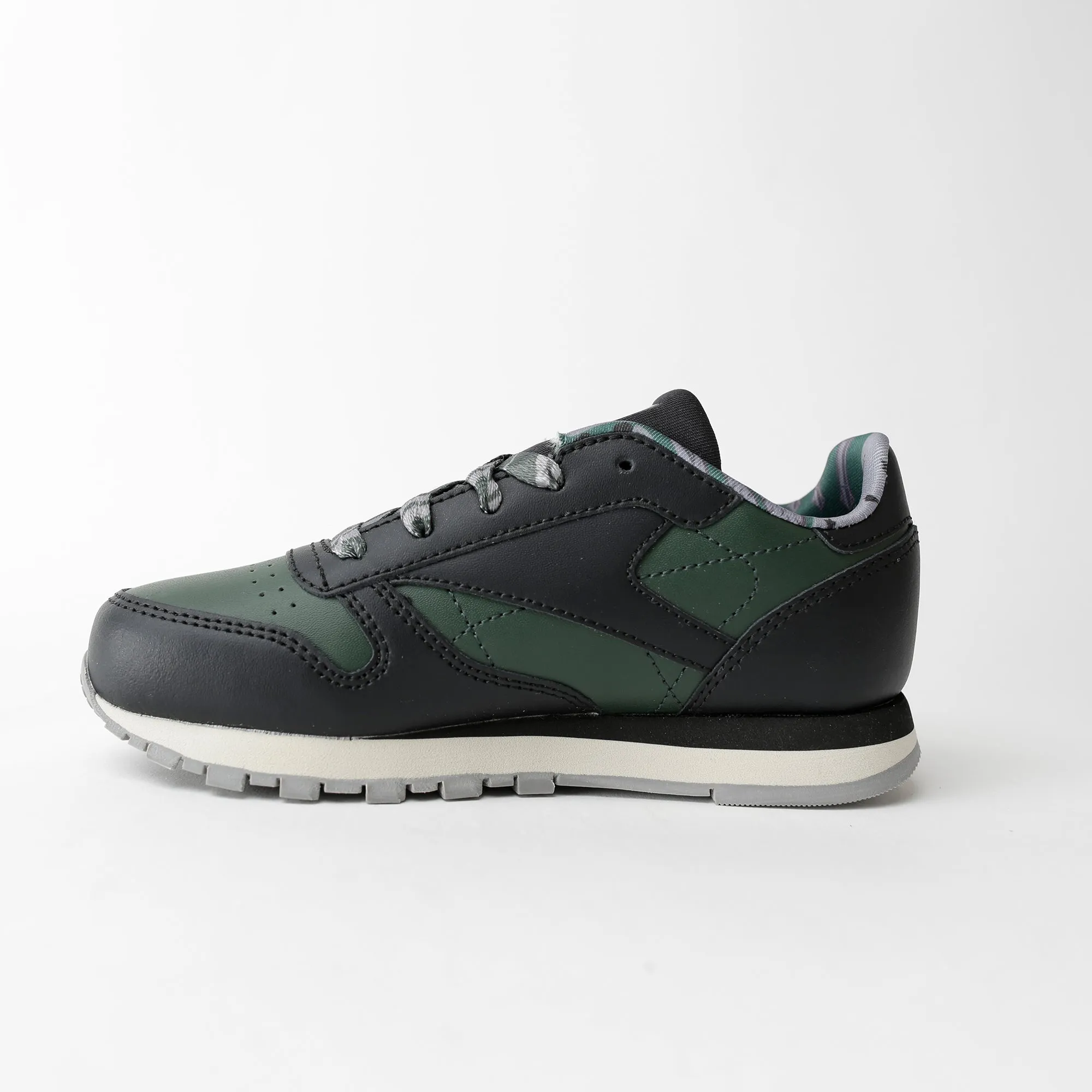 Grade School Reebok Harry Potter Slytherin Classic Leather Shoes - Black/Green