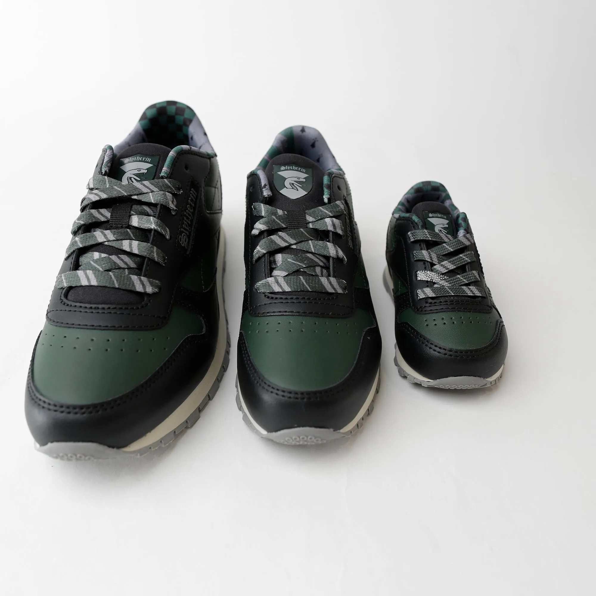 Grade School Reebok Harry Potter Slytherin Classic Leather Shoes - Black/Green