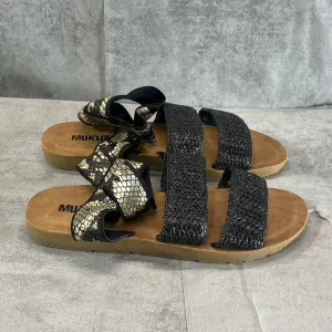 MUK LUKS Women's Black Snake Embossed About Me Ankle-Strap Slide Sandals SZ 7