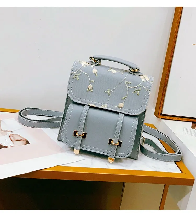 New Listing Summer Small Fresh Flower Embroidery Backpack 2020 Korean Student Backpack Casual Mini Girl Small Backpacks