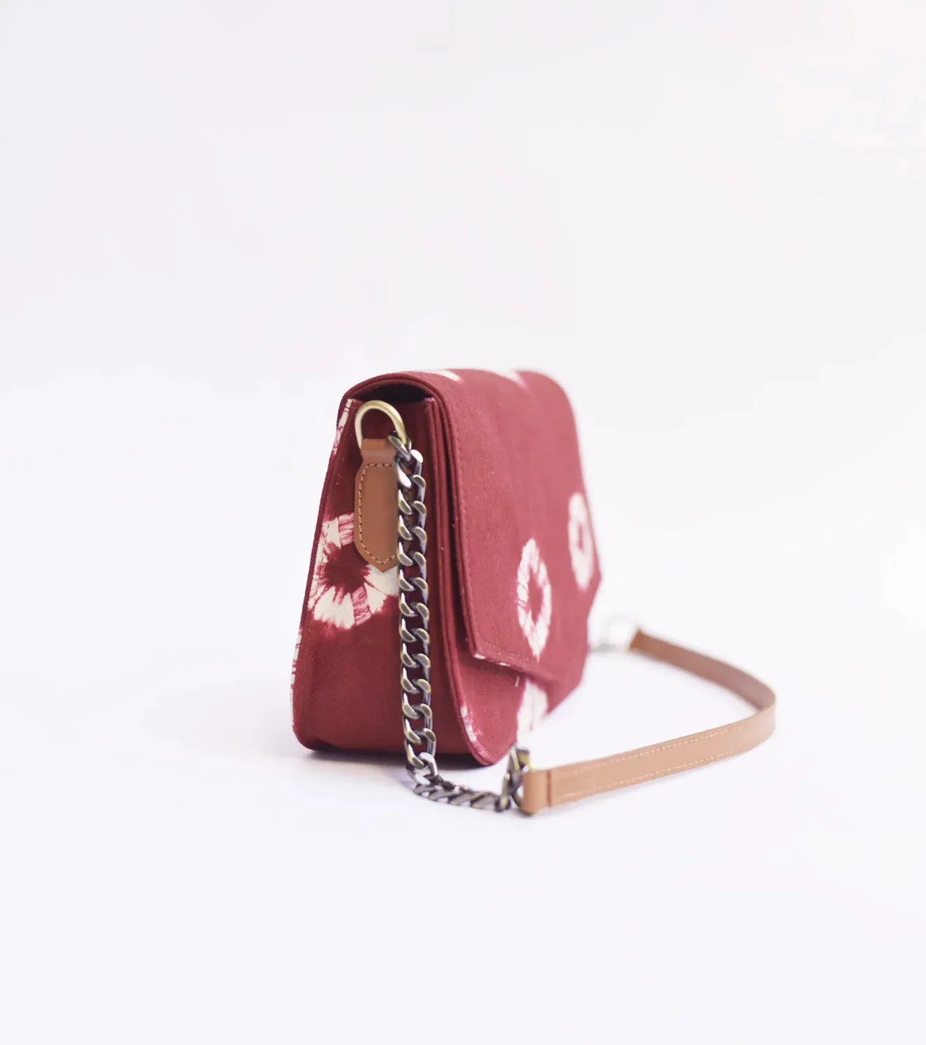 Scarlet Crossbody