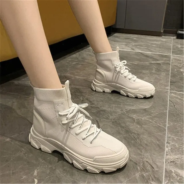 Splicing Design Lace Up Front Boots