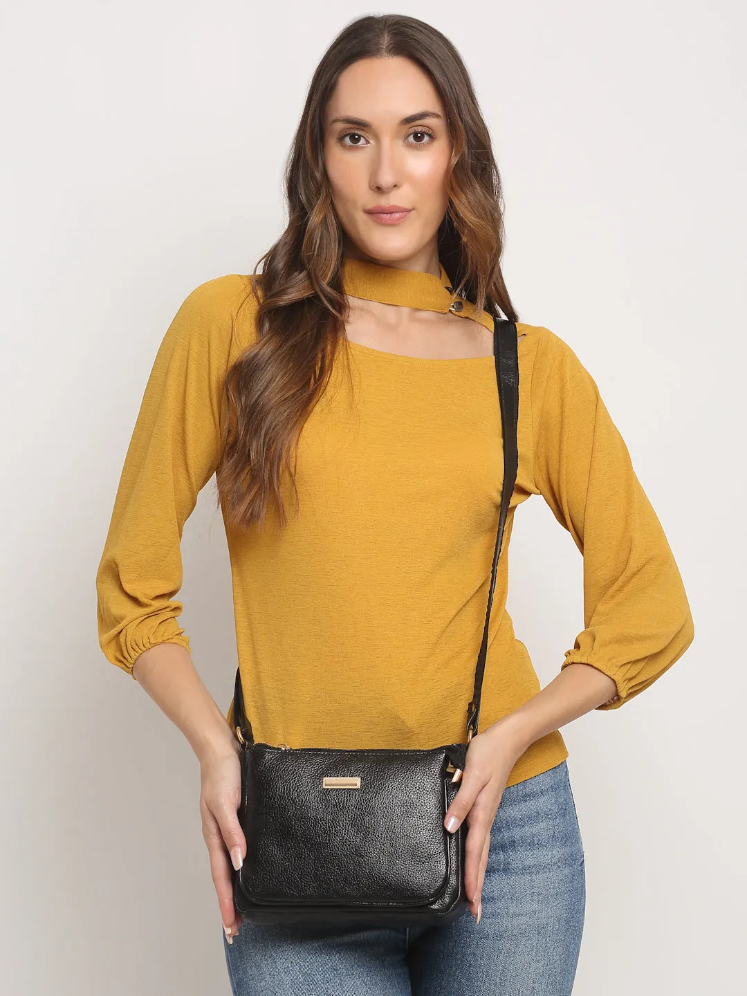 Teakwood Women's Black Sling Bag