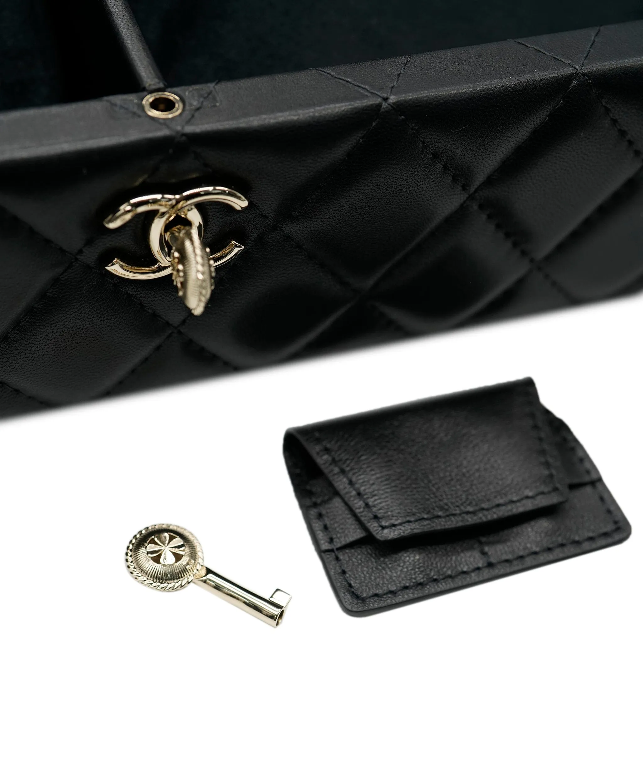 ULTRA RARE* Chanel Set of 4 Mini Iconic White Bags × 1 ASL8573